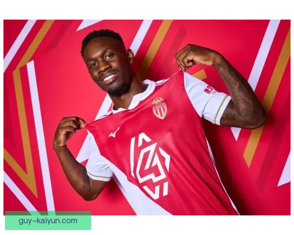 巴洛贡式射门再现赛场，新秀前锋状态回暖表现亮眼