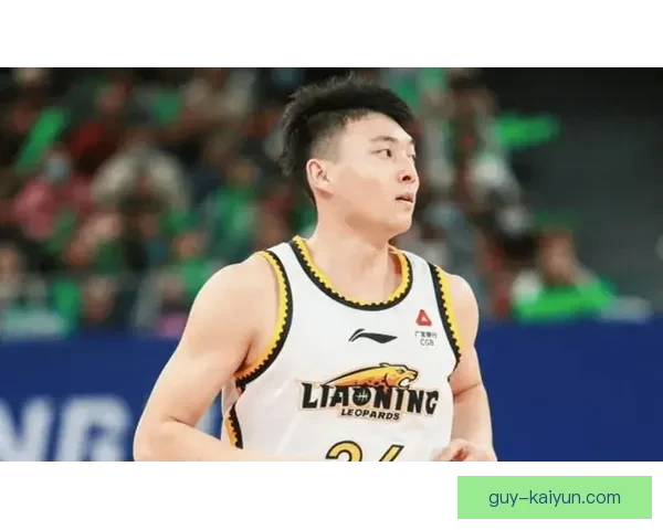 什克里尼亚尔防守端价值凸显，表现稳健成后防关键